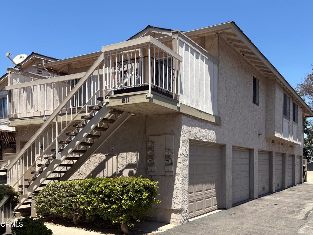 1811 Ewing Court