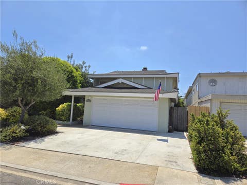 Photo of 1214 Agate Street #D, Redondo Beach, CA 90277 (MLS # SB26150696)