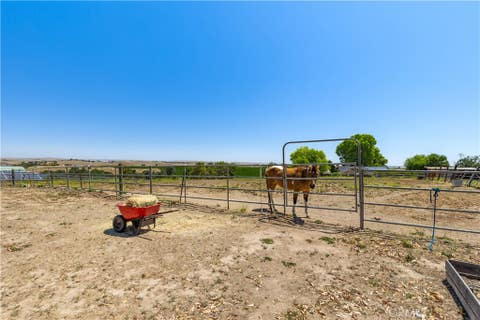 Tiny photo for 5580 Deer Creek WAY, Paso Robles, CA 93446 (MLS # NS26128907)