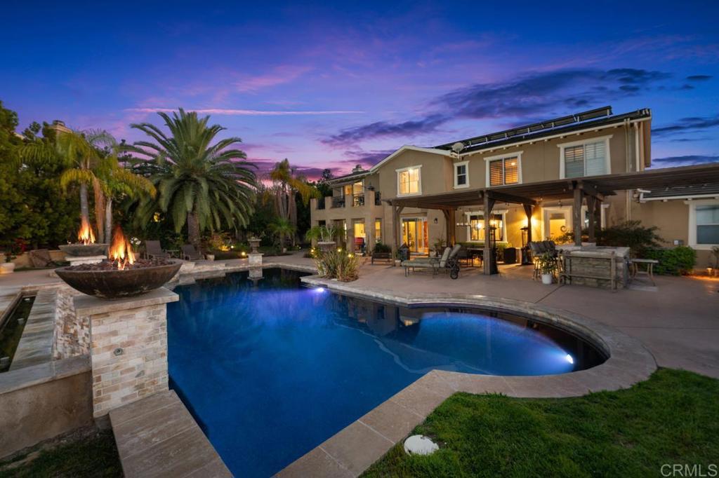 11557 Carowind Ln