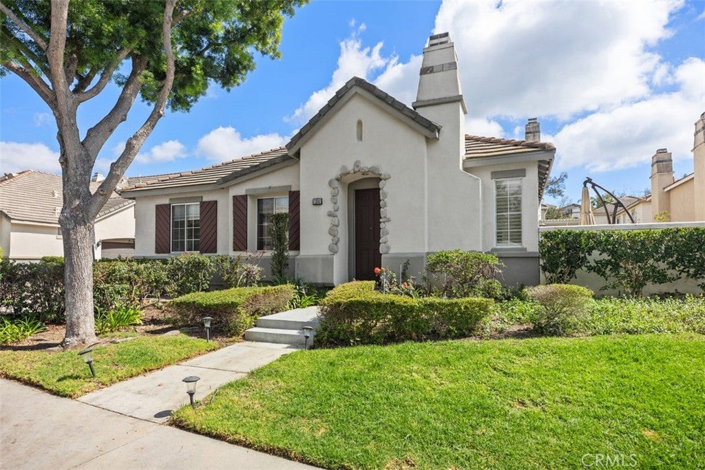 104 Seacountry Lane