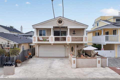 Photo of 141 Pasadena Avenue, Oxnard, CA 93035 (MLS # V1-37536)
