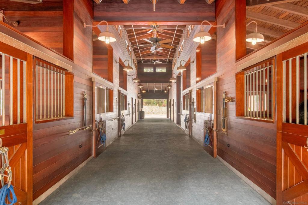 Rancho Santa Fe - Residential