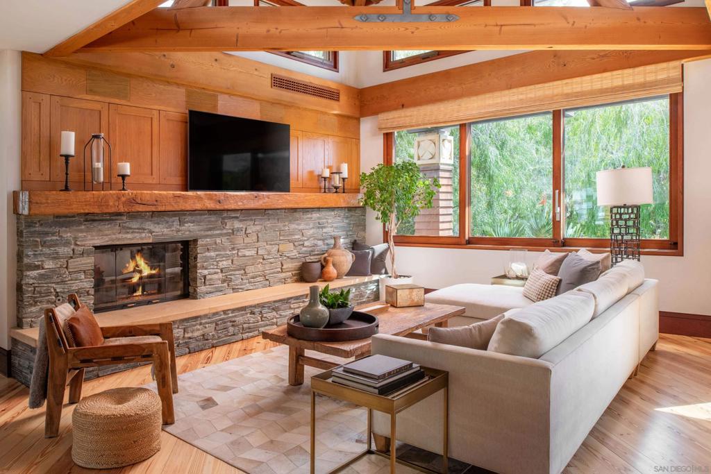 Rancho Santa Fe - Residential