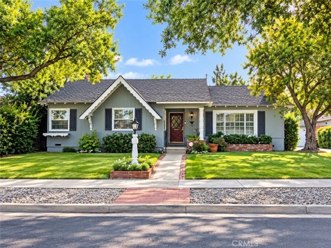 Photo of 1483 Wells Avenue, Claremont, CA 91711 (MLS # CV26209729)