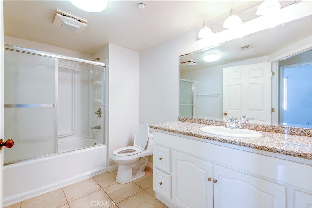 1448 N Fair Oaks Ave Unit 107