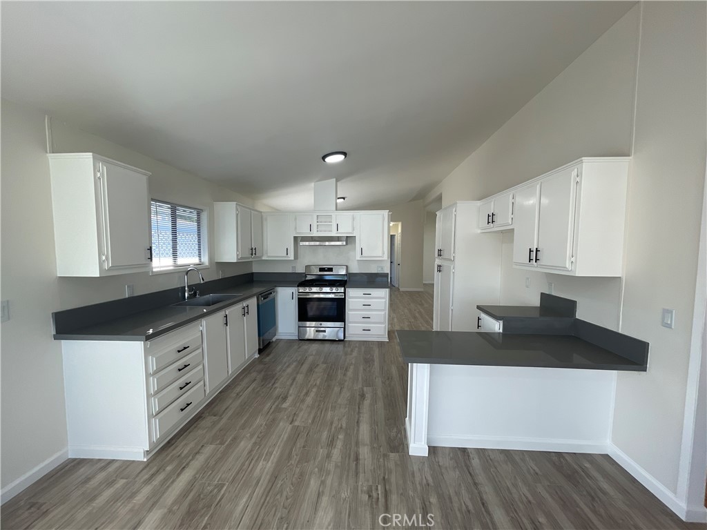 4901 Green River Road 330