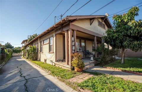 Photo of 1741 S S New England St, Los Angeles, CA 90006 (MLS # SR26037608)
