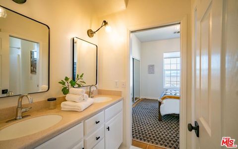 Tiny photo for 71638 Laura Lane, Twentynine Palms, CA 92277 (MLS # 26661197)