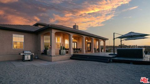 Tiny photo for 71638 Laura Lane, Twentynine Palms, CA 92277 (MLS # 26661197)