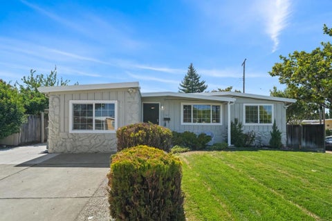 Photo of 741 San Tomas Street, Sunnyvale, CA 94085 (MLS # ML82053768)