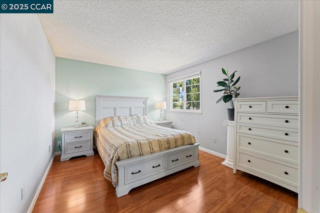 CARRIAGE HILLS - Residential