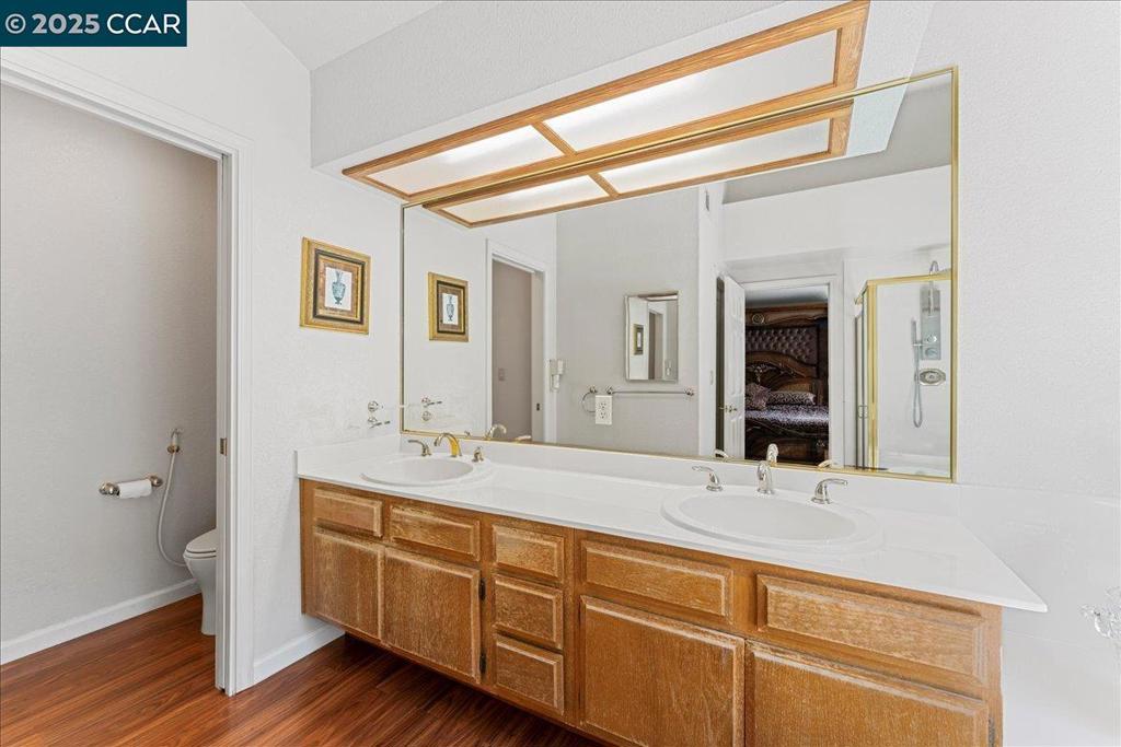 CARRIAGE HILLS - Residential