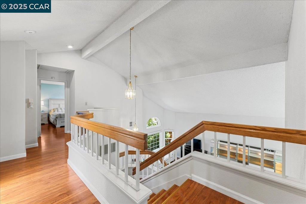 CARRIAGE HILLS - Residential