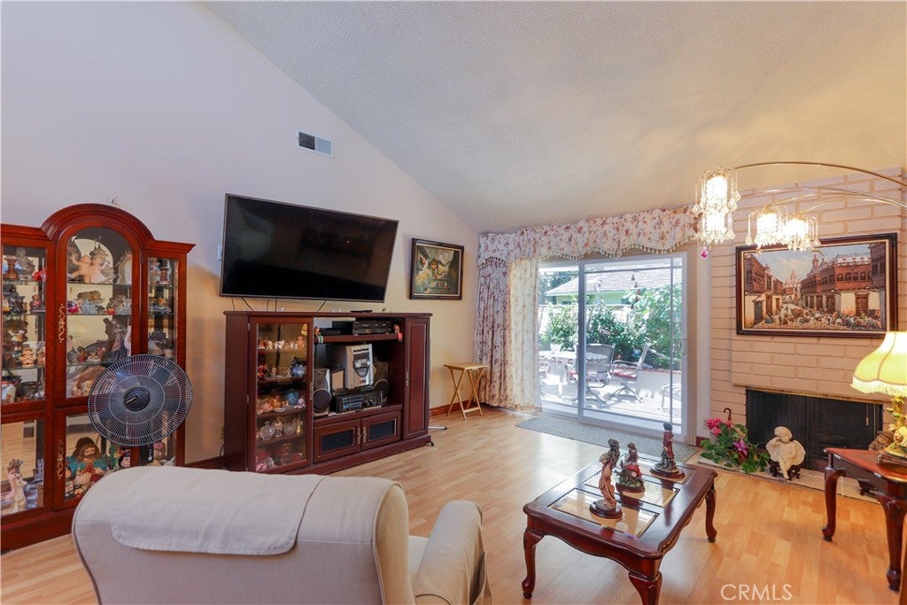 5086 Cinnamon, Irvine CA 92612 - Photo 11