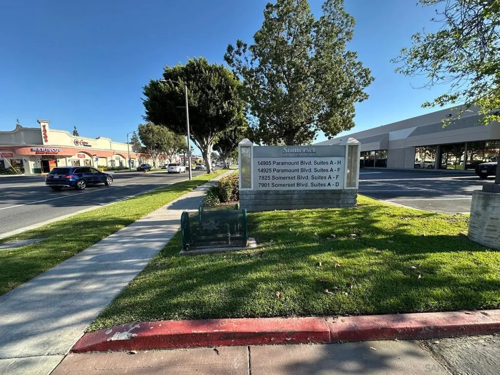 Paramount, California 90723, United States, ,Commercial,Active,184357