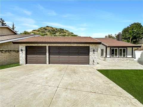 Photo of 5519 E Avenida Palmar, Orange, CA 92869 (MLS # PW26069337)