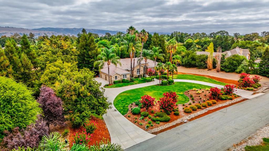 10746 Green Valley Drive