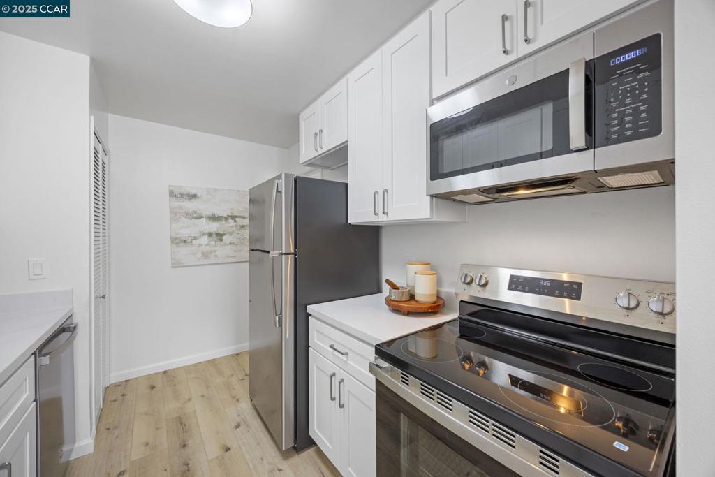 4 Commodore Drive D335