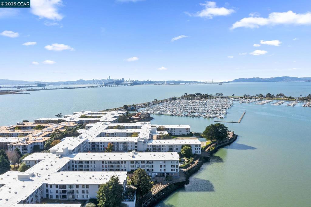 WATERGATE - Residential