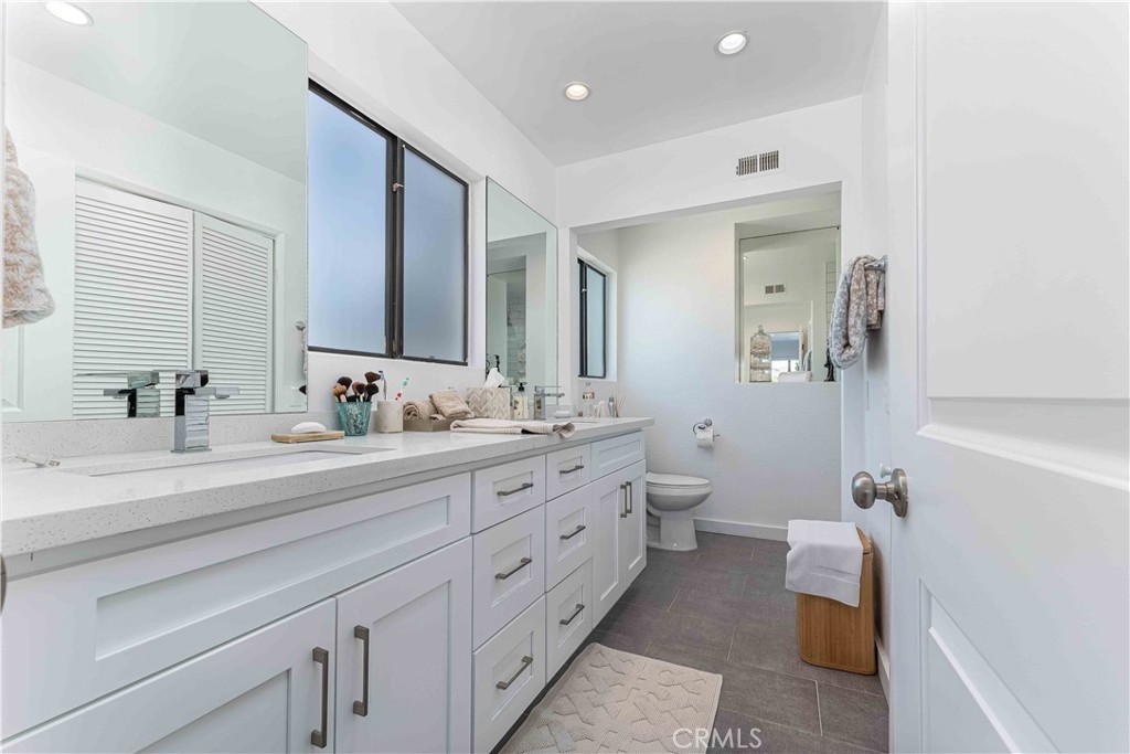 Westshore (738) - Residential