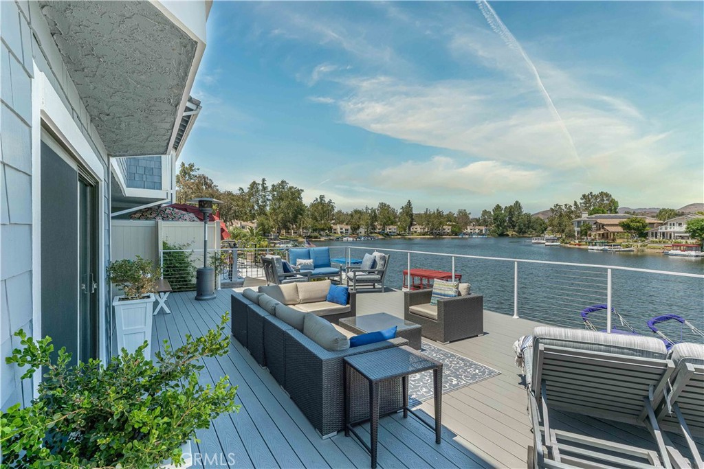 Westshore (738) - Residential