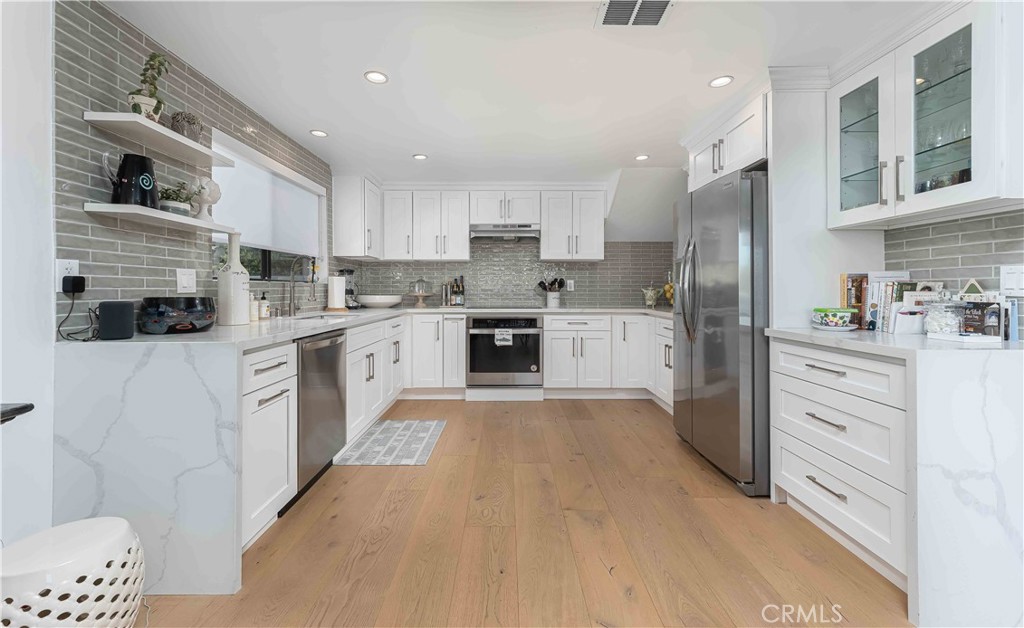 Westshore (738) - Residential