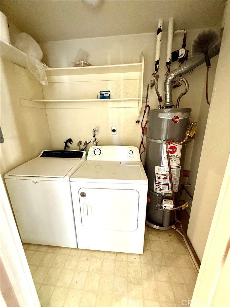 Oak Park (867) - Residential Lease