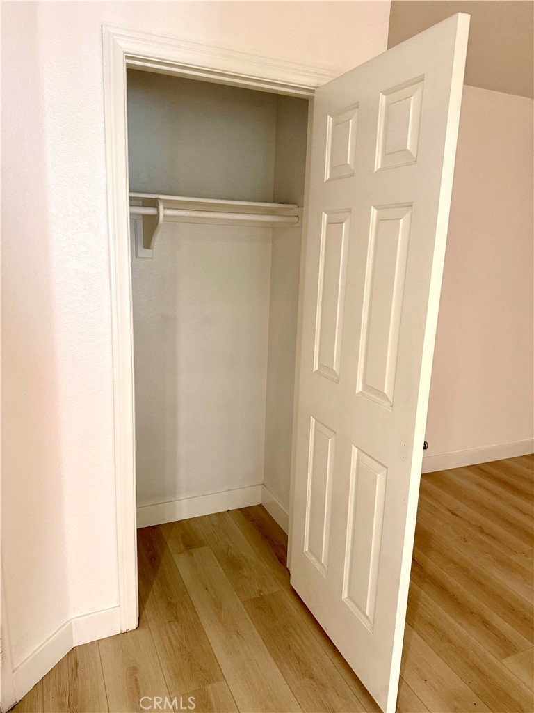 Oak Park (867) - Residential Lease