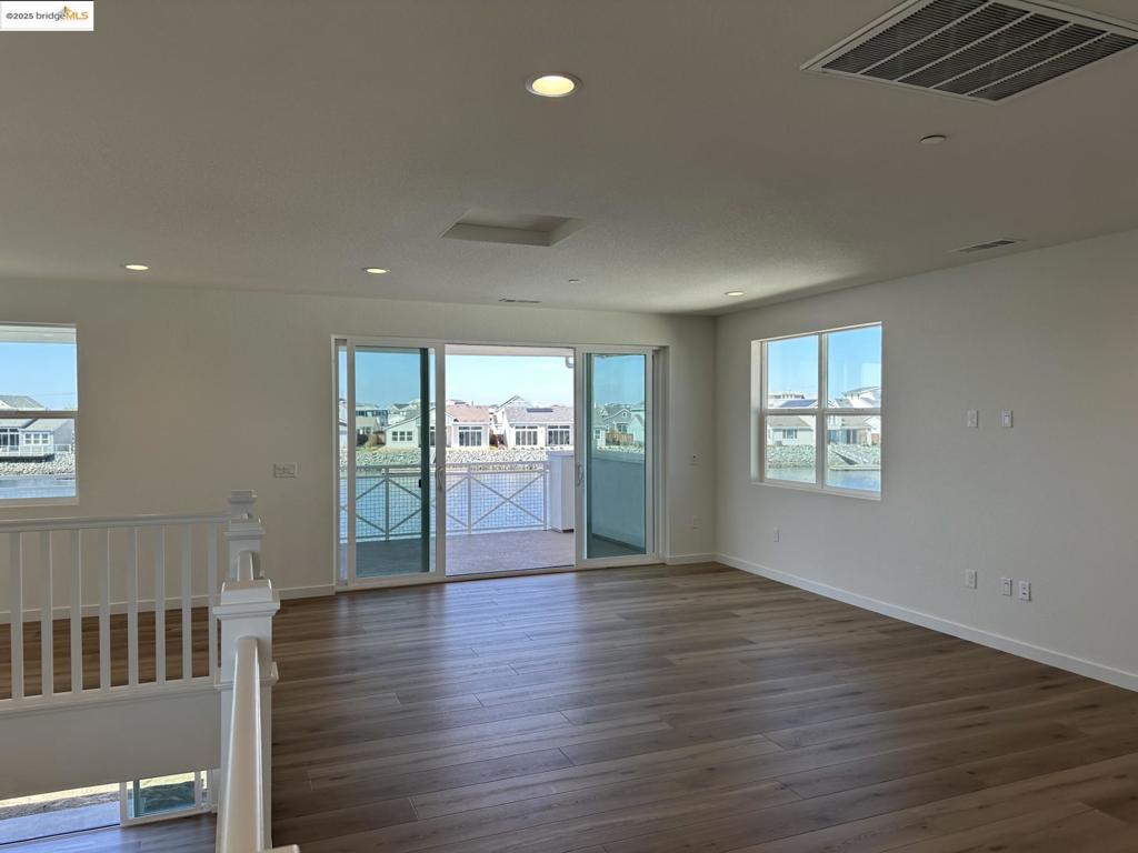 BETHEL ISLAND - Residential