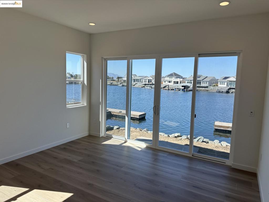 BETHEL ISLAND - Residential