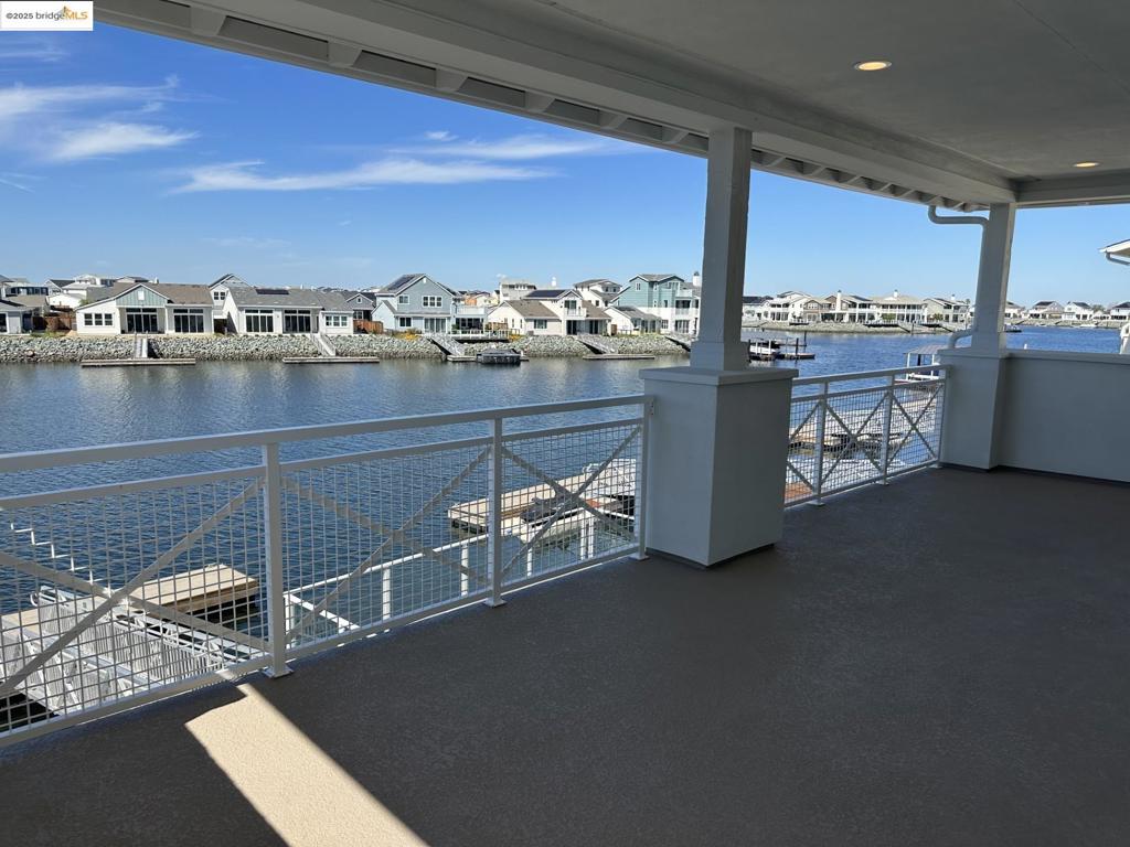 BETHEL ISLAND - Residential