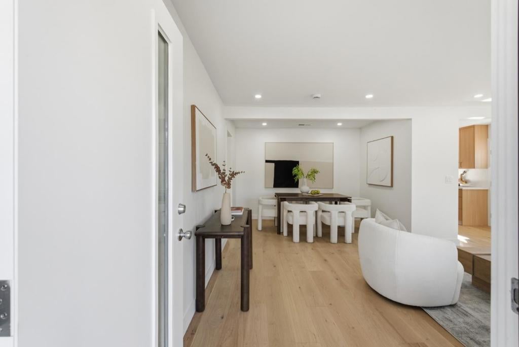 101 Laumer Avenue