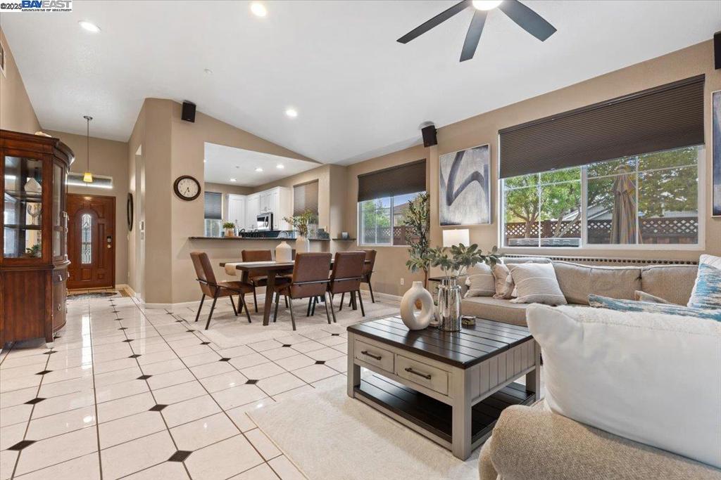 ALTAMAR MEADOWS - Residential