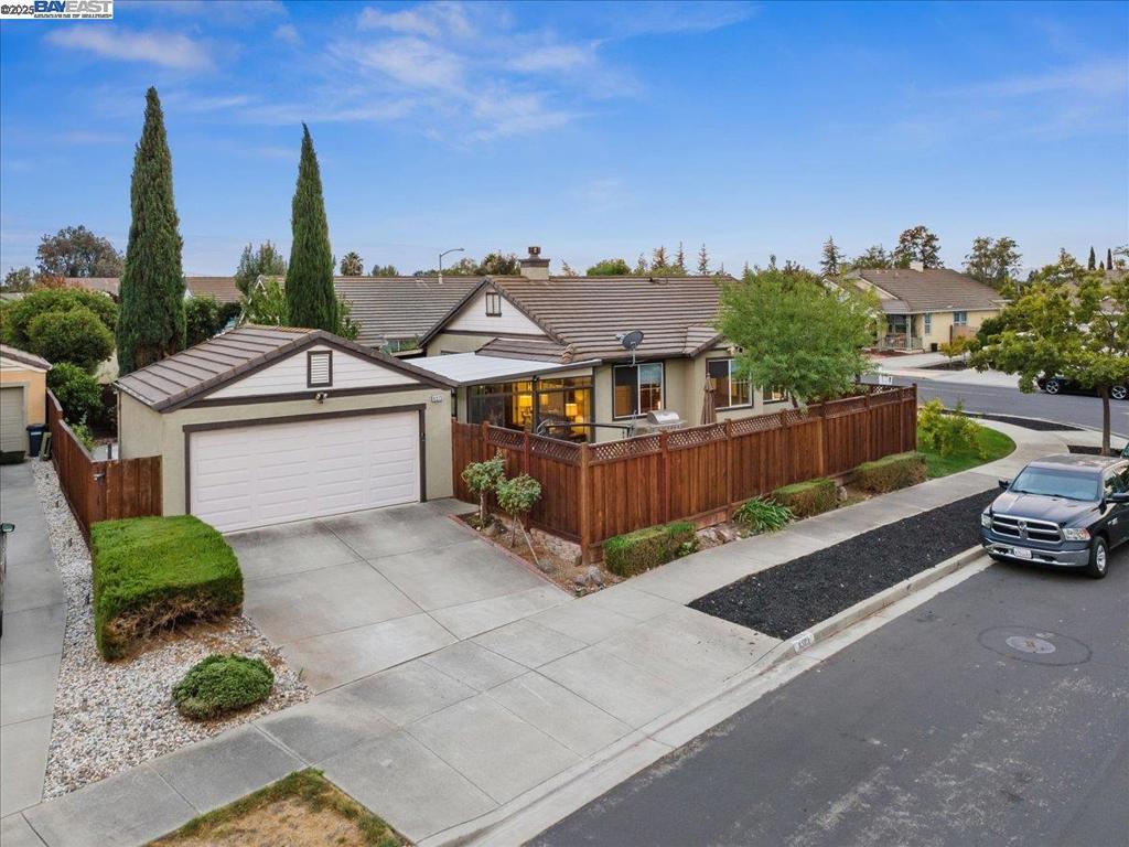 ALTAMAR MEADOWS - Residential