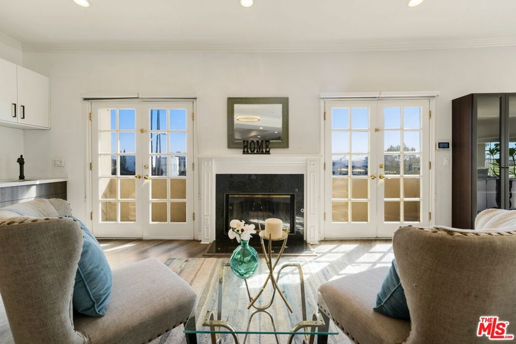 1278 S Camden Drive 202