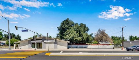 Photo of 1192 N Garey Avenue, Pomona, CA 91767 (MLS # CV25159599) Photo of 1192 N Garey Avenue, Pomona, CA 91767 (MLS # CV25159599)
