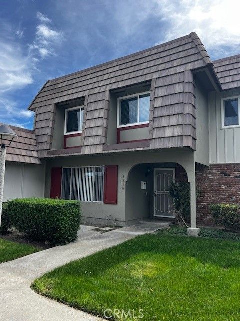 4530 Larwin Cypress CA 90630