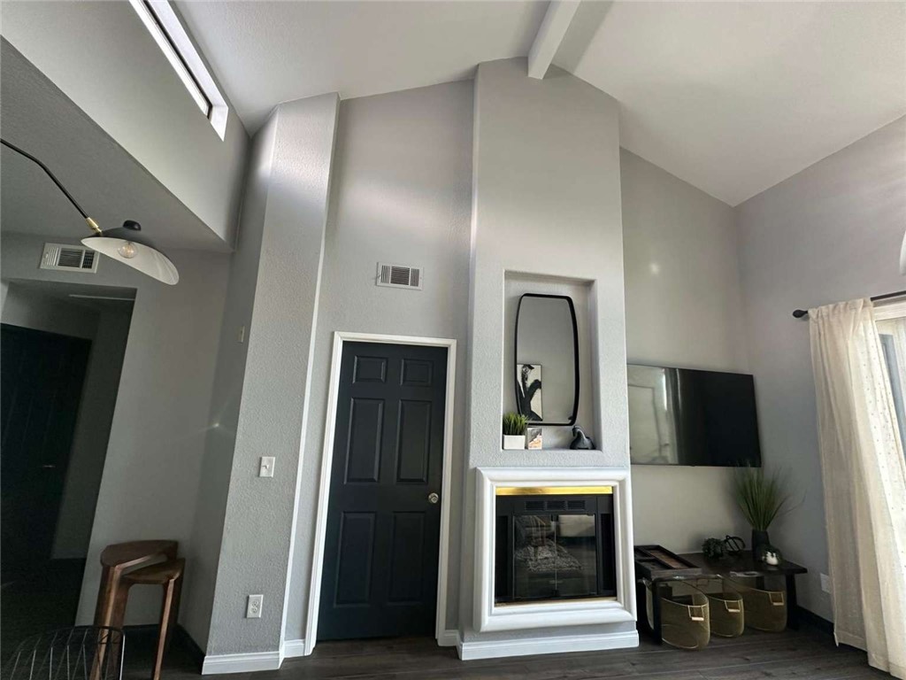 555 Maine Avenue 425