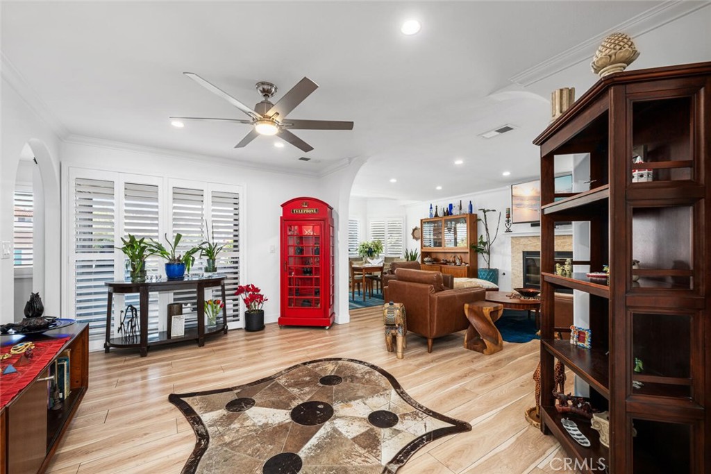 814 S Patton