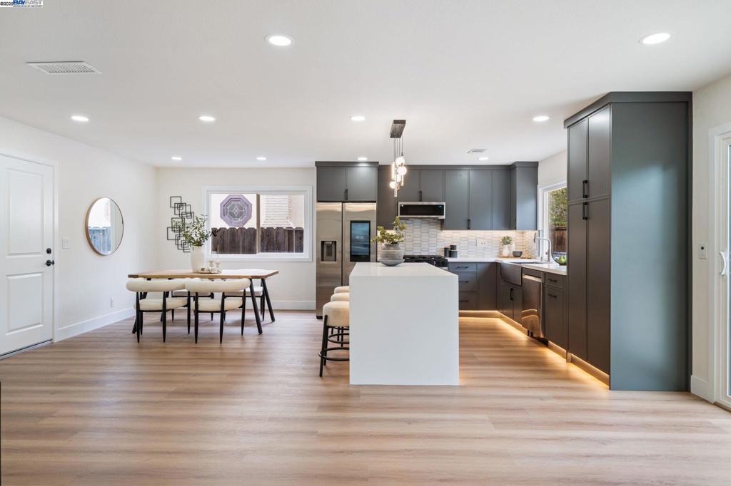 ALAMEDA - Residential