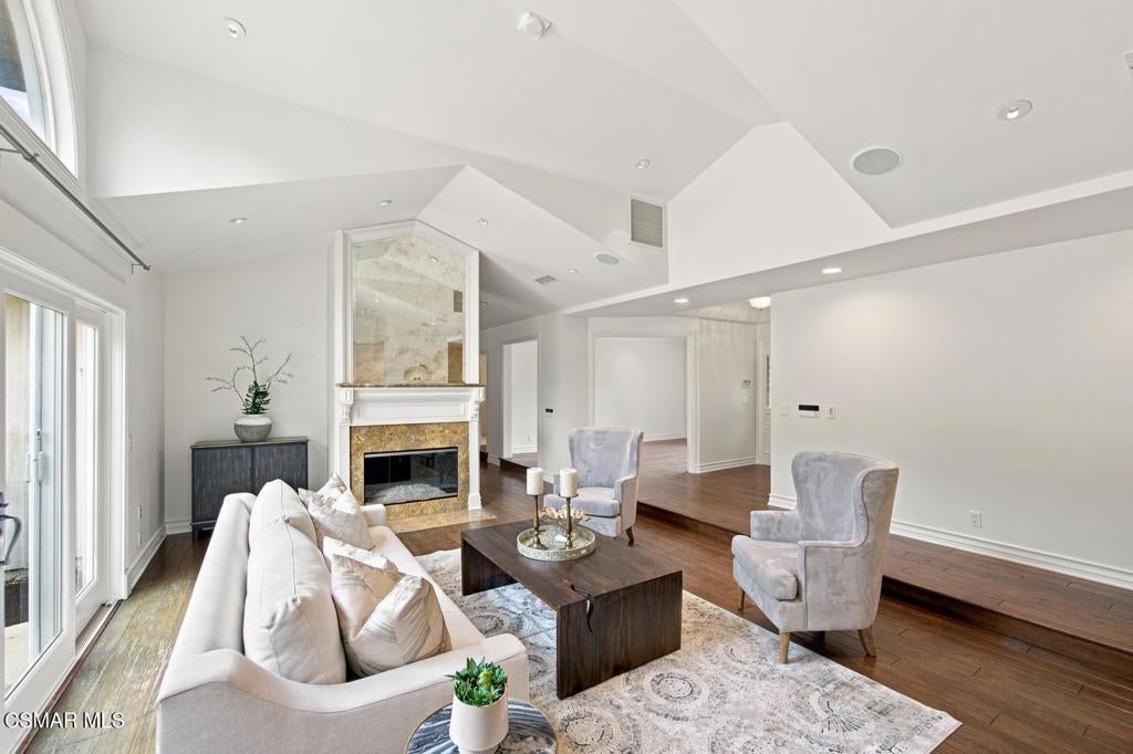631 Camino Verde