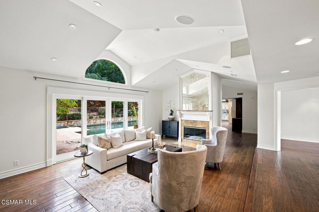 631 Camino Verde