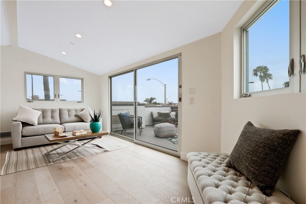 Balboa Peninsula (Residential) (BALP) - Residential