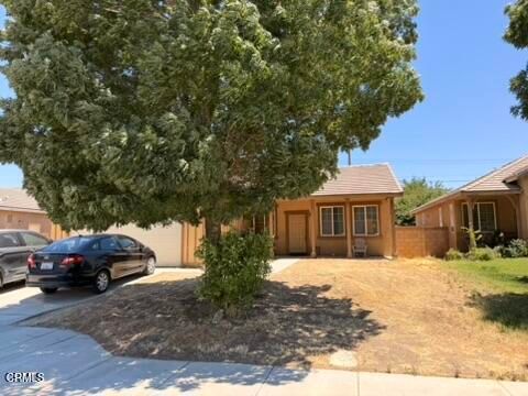 Photo of 45444 Stanridge Avenue, Lancaster, CA 93535 (MLS # V1-37451)