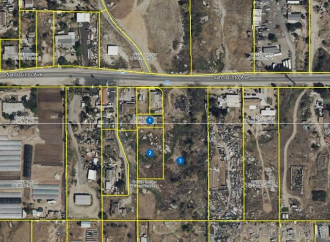 This property is being sold with 3 total APNs: 325-260-003, 325-260-004, 325-260-005. The total lot sqft is 189,050 or 4.34 acres.
