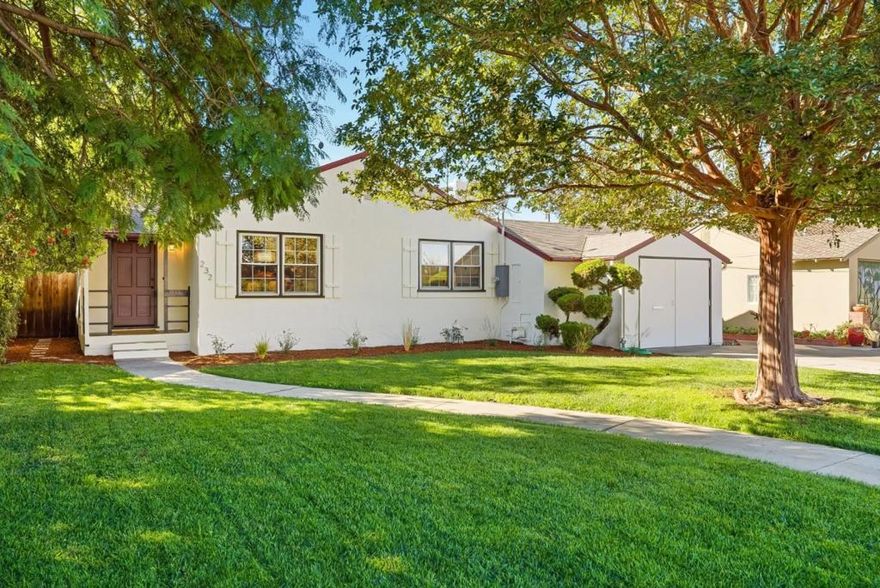 In search of comfort, community, and convenience? Look no further than this cute single-family home with its inviting park-like yard and accessible location in a quiet neighborhood. Features include a practical layout with 3 bedrooms, a large bathroom with a separate shower and tub, and an open flow between the kitchen, living, and dining areas. Just minutes to Murphy and Fair Oaks parks, Downtown Sunnyvale with great restaurants, vibrant nightlife, community festivals, and the Sunnyvale Caltrain station. Quick access to 101, 237, Central Expressway, and a dream commute to Google.