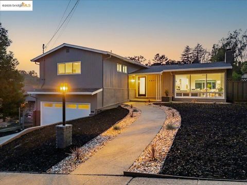 4847 Dunkirk Ave Oakland CA 94605