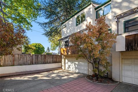 Tiny photo for 670 Chorro Street #D, San Luis Obispo, CA 93401 (MLS # SC25175861)