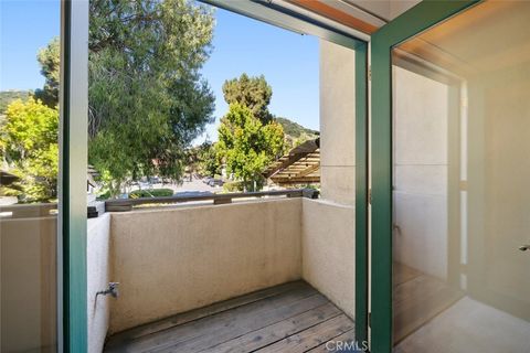 Tiny photo for 670 Chorro Street #D, San Luis Obispo, CA 93401 (MLS # SC25175861)